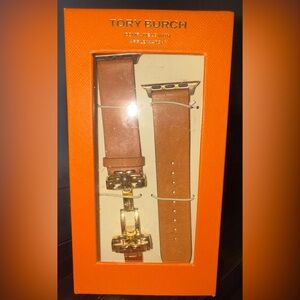NEW IN BOX TORY BURCH LEATHER APPLE WATCH BAND